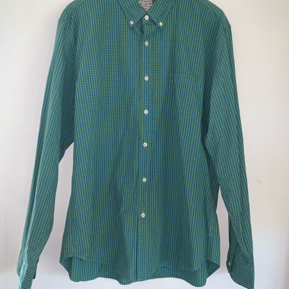 Long sleeve dress shirt